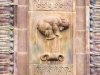 © R. Musold - Bär an der Fassade