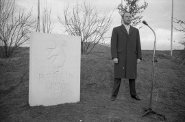 Fuldaer Oberbürgermeister Dr. Alfred Dregger und Berlins Bürgermeister Franz Amrehn Foto © Hubert Weber, Fotograf 1960