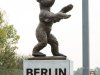 Der Berliner Bär begrüßt die Autofahrer © Die Autobahn GmbH des Bundes / Niederlassung Nordost