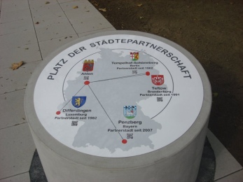 Platz der Städtepartnerschaft © Mechthild Massin 2017
