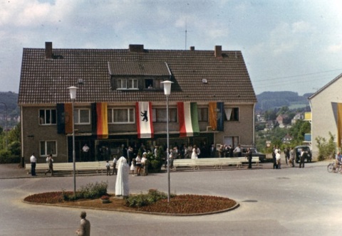 17. Juli 1962, der verhüllte Berliner Bär Foto Privat © Andreas Arnold