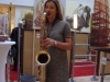 Frau Weber spielt Saxophon © Berliner Bärenfreunde e.V.